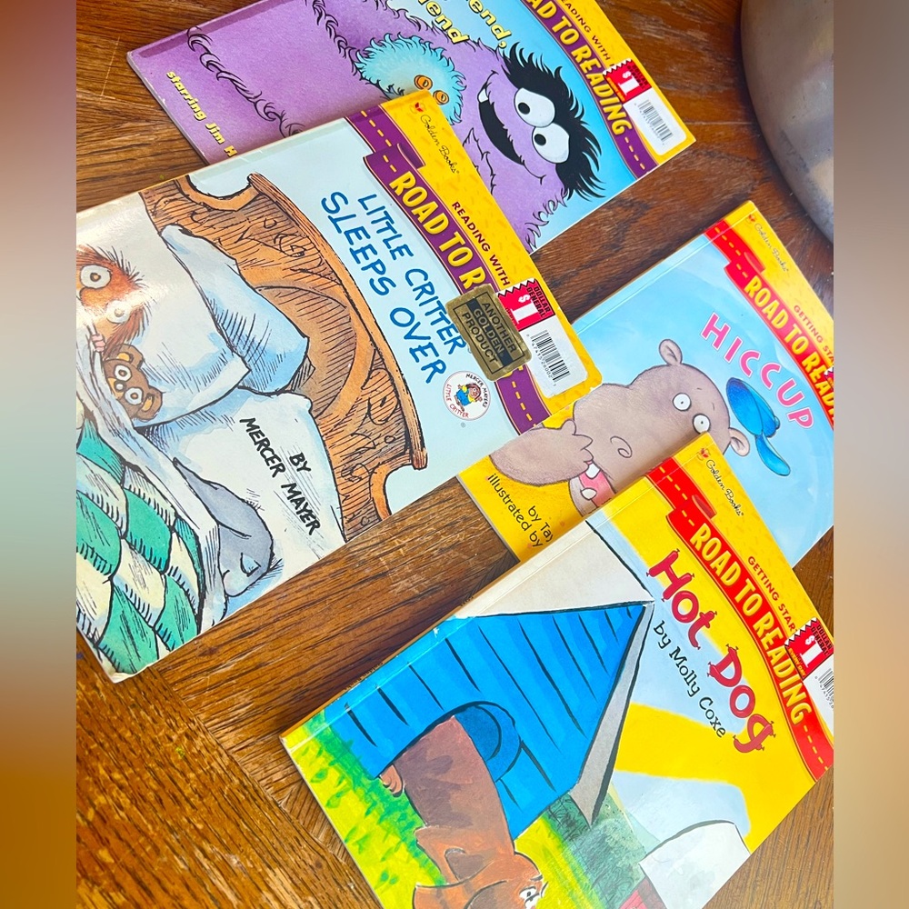 1998 Road to Reading book set .